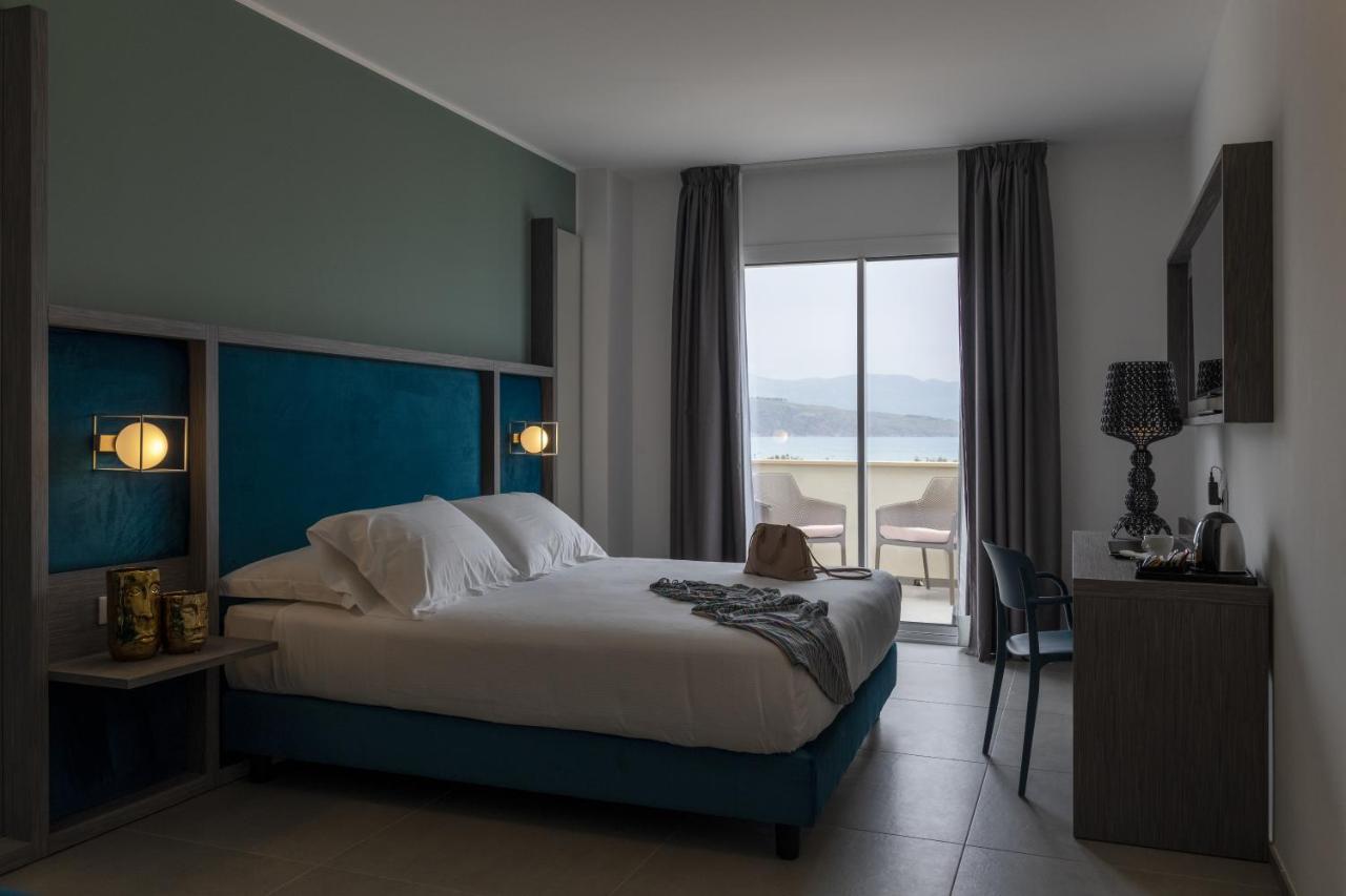 Resort La Battigia Beach & Spa Alcamo Marina Eksteriør billede